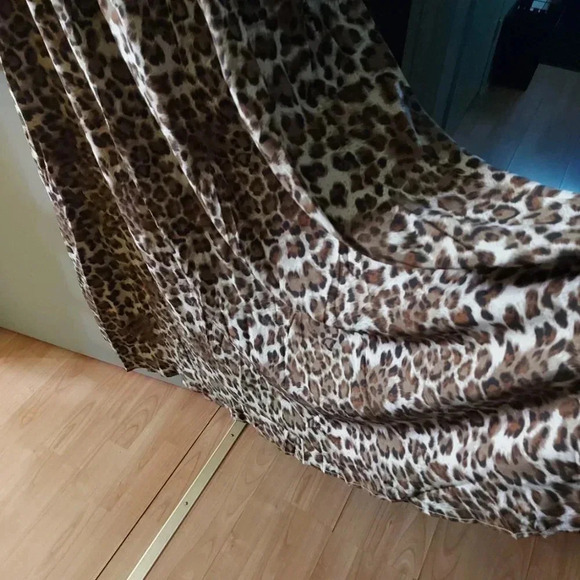 Plushe | Leopard Print Flounced  Sleeve Maxi Dress - Plus Size - Picture 7 of 14